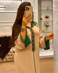Beige Foncé