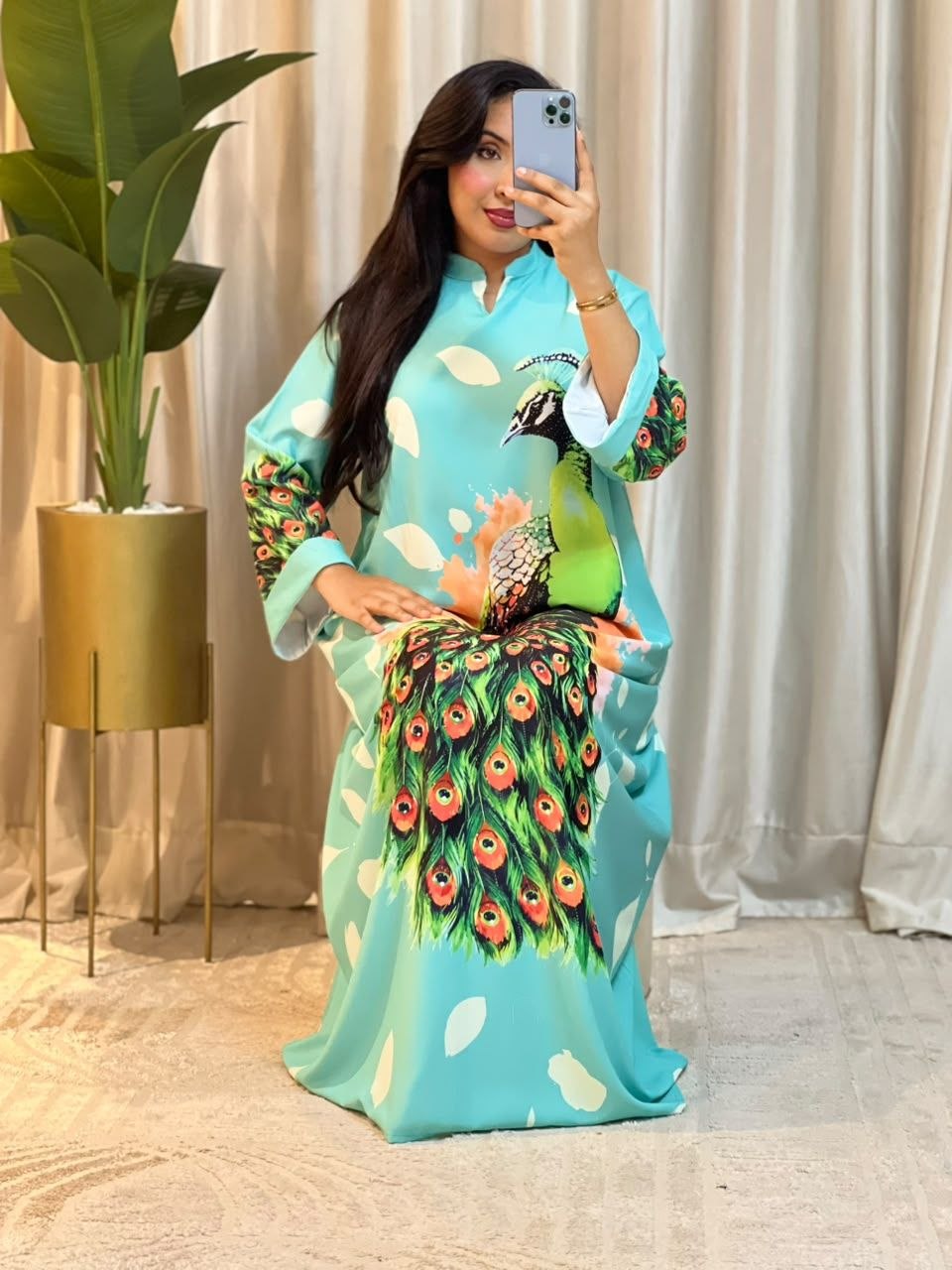 طاوسة