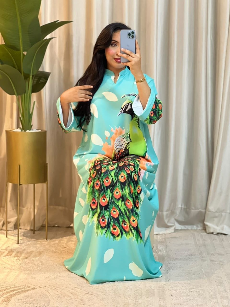طاوسة